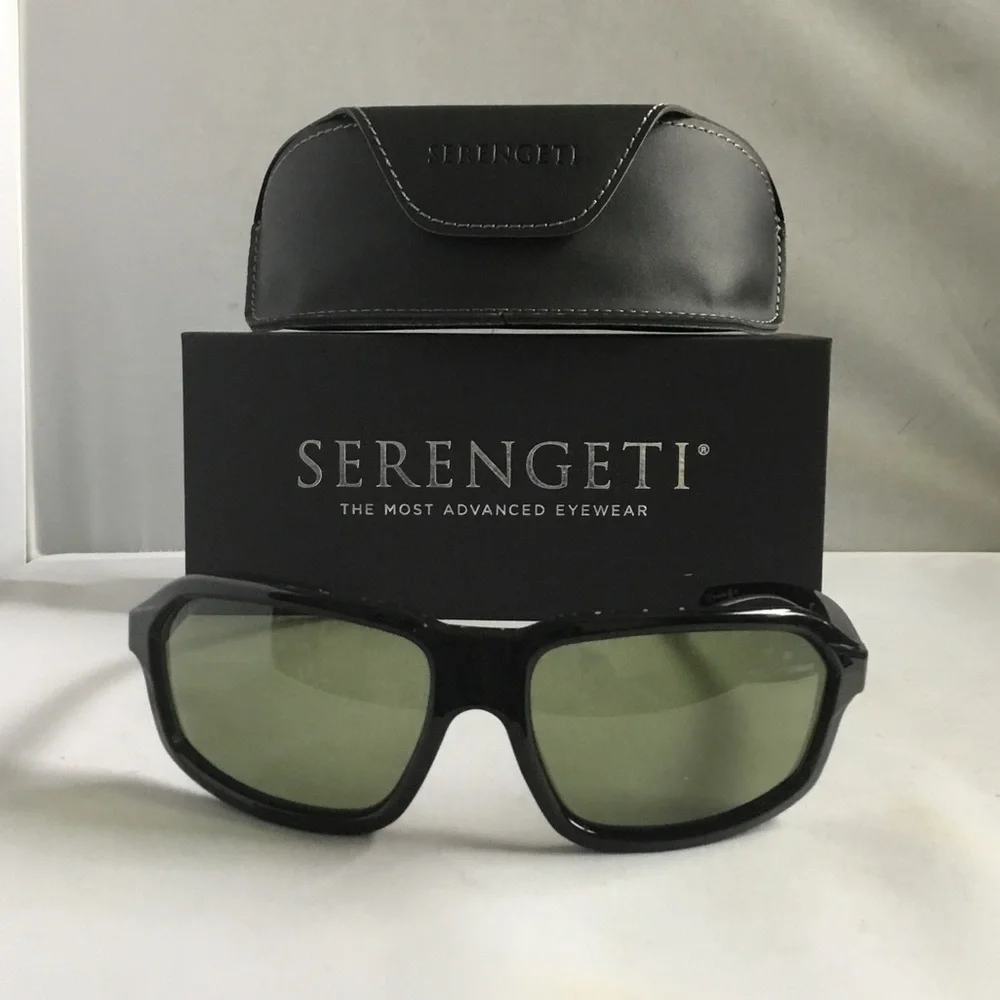 Serengeti branded black